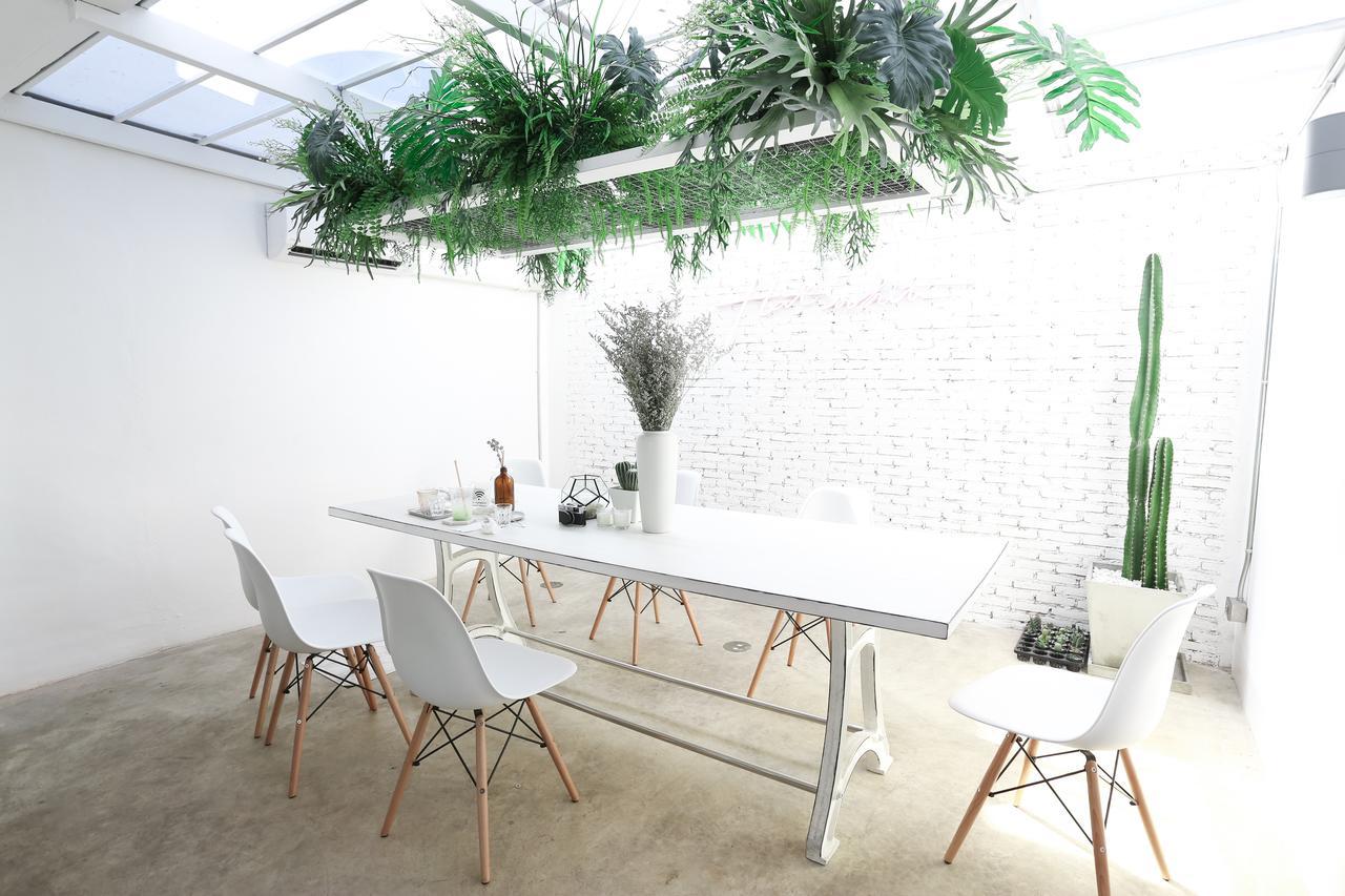 Flat White Cafe X Poshtel Hostel Λαμπάνγκ Εξωτερικό φωτογραφία